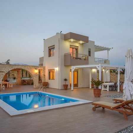 Golden Sky Villa Kamilári Exterior foto