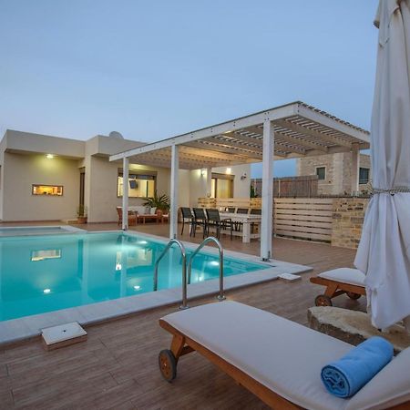 Golden Sky Villa Kamilári Exterior foto